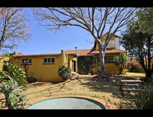 1,487M² BUILDING FOR SALE IN RISIDALE